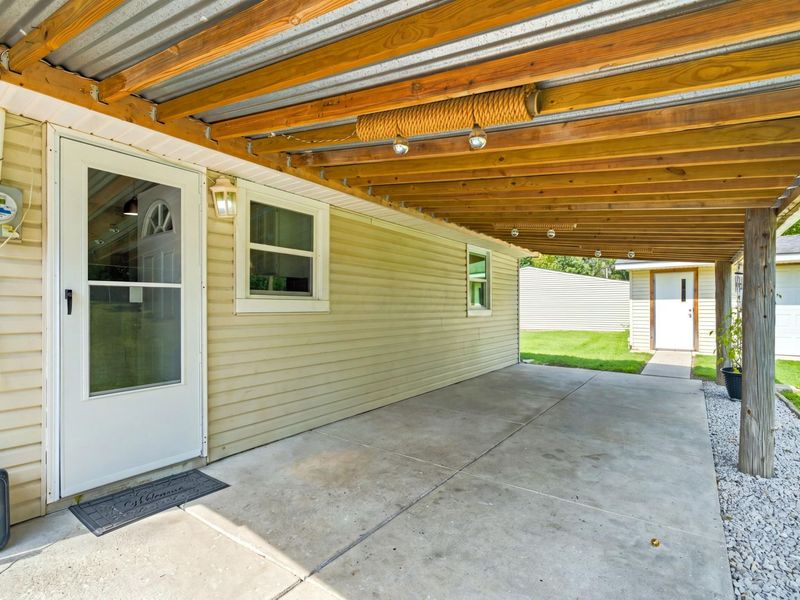 369 Kinsel Avenue, Groveport, OH 43125 Photo 14