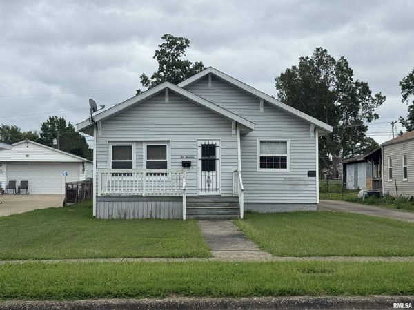 214 S MAIN Street, Zeigler, IL 62999