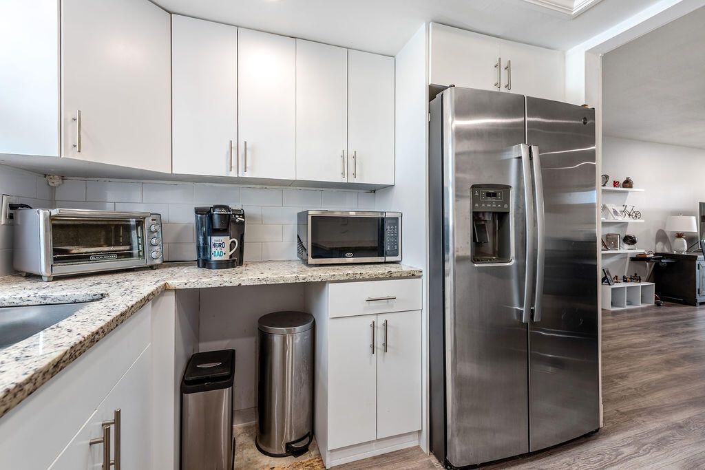 2523 Dudley Drive W, Unit B, West Palm Beach, FL 33415 Photo