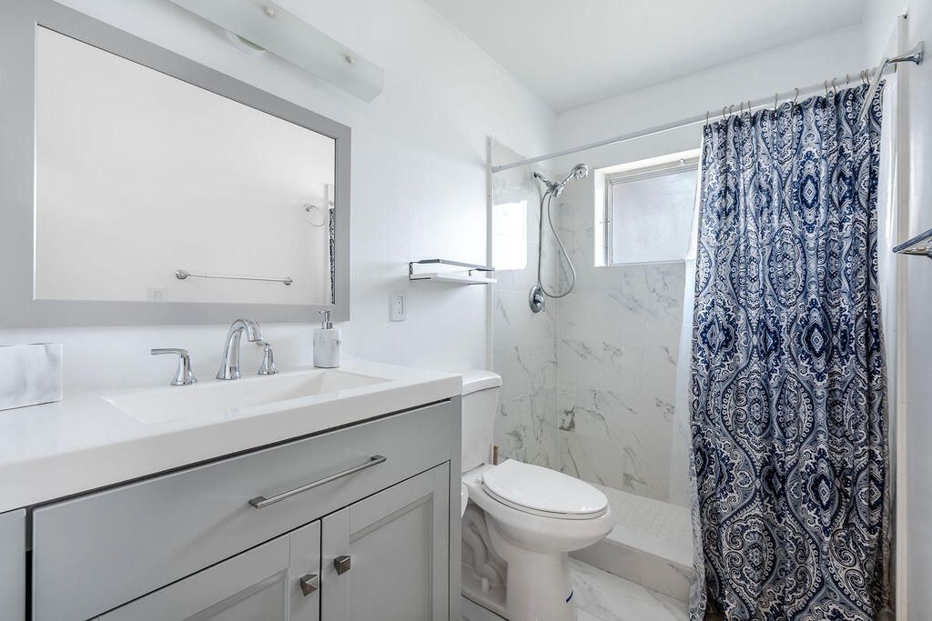 2523 Dudley Drive W, Unit B, West Palm Beach, FL 33415 Photo