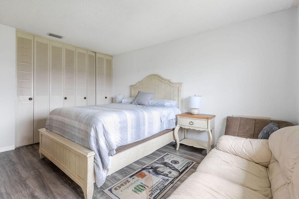 2523 Dudley Drive W, Unit B, West Palm Beach, FL 33415 Photo