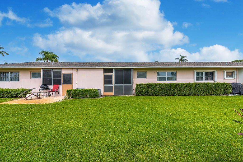 2523 Dudley Drive W, Unit B, West Palm Beach, FL 33415 Photo