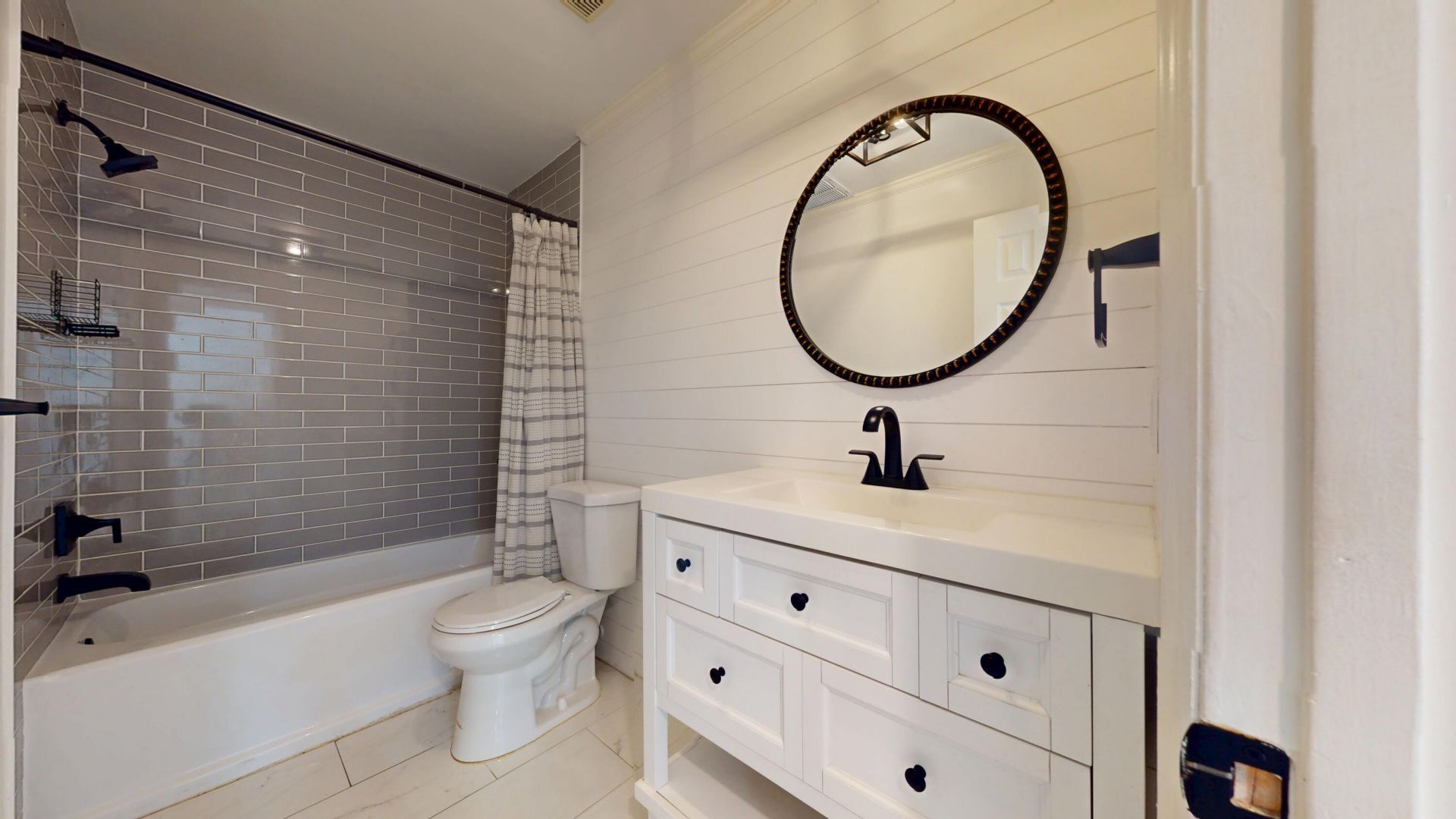 701 N Indian River Drive, Unit 105, Fort Pierce, FL 34949 Photo