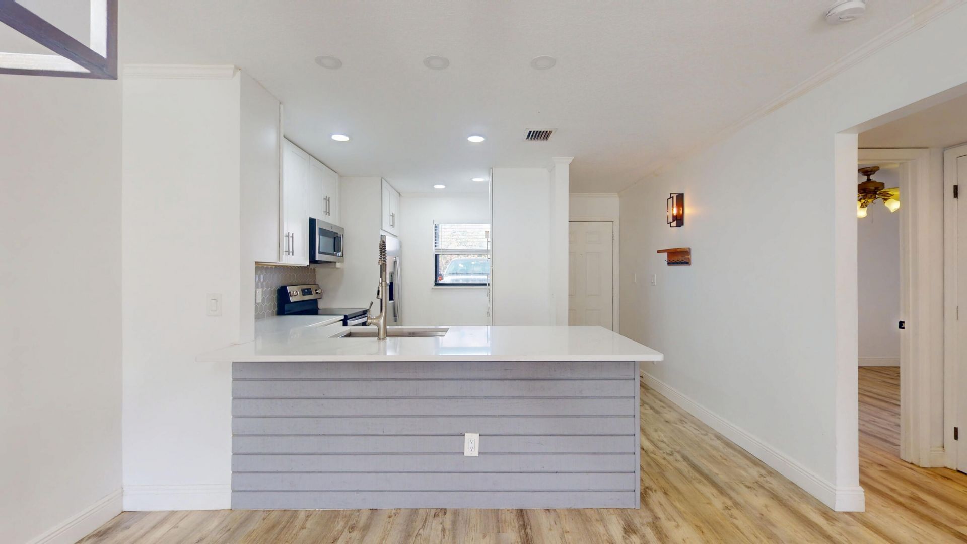 701 N Indian River Drive, Unit 105, Fort Pierce, FL 34949 Photo
