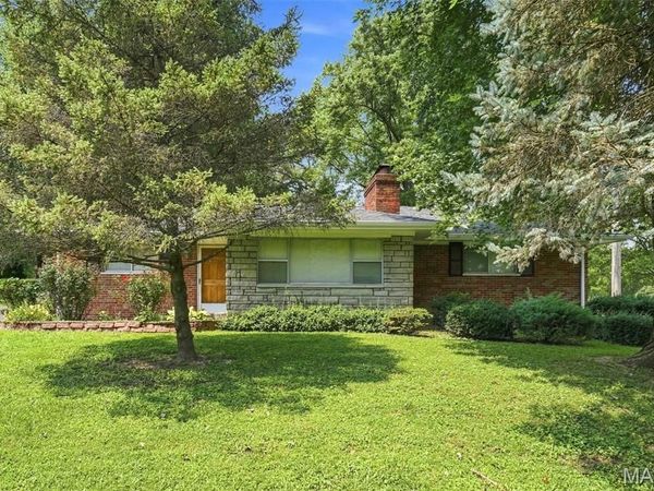 1329 Coburg Lands Drive , Bellefontaine Nghbrs, MO 63137