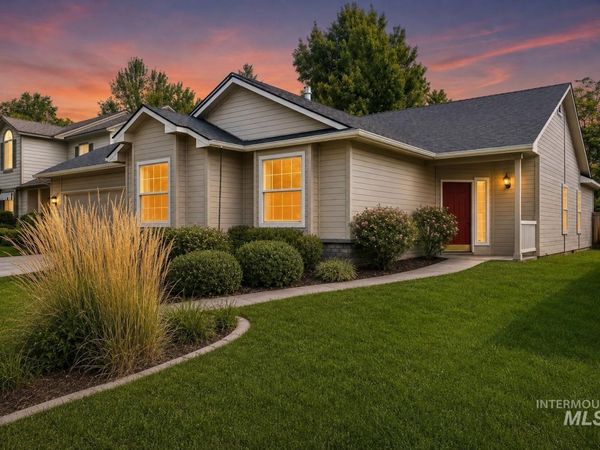 6270 N Sparkford Way, Boise, ID 83713