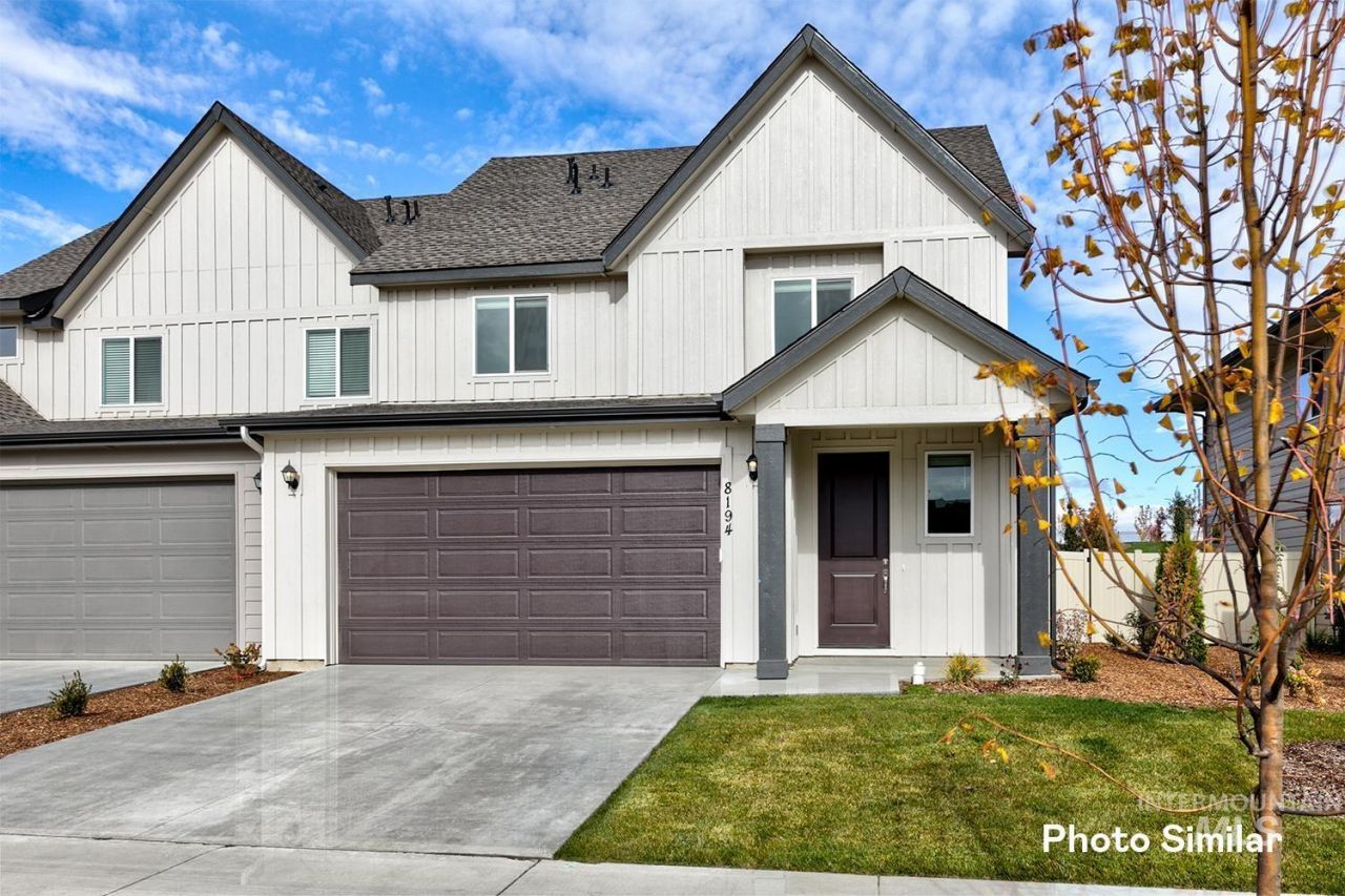 8145 W White Willow St, Eagle, ID 83616 Main Photo