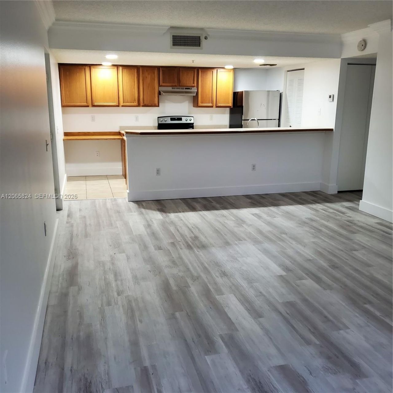 9909 Westwood Dr, Unit 12-1, Tamarac, FL 33321 Photo
