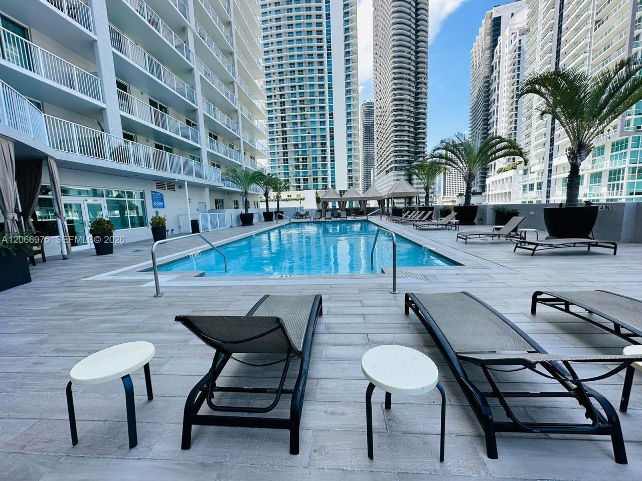 1250 S Miami Ave, Unit 1707, Miami, FL 33130 Photo