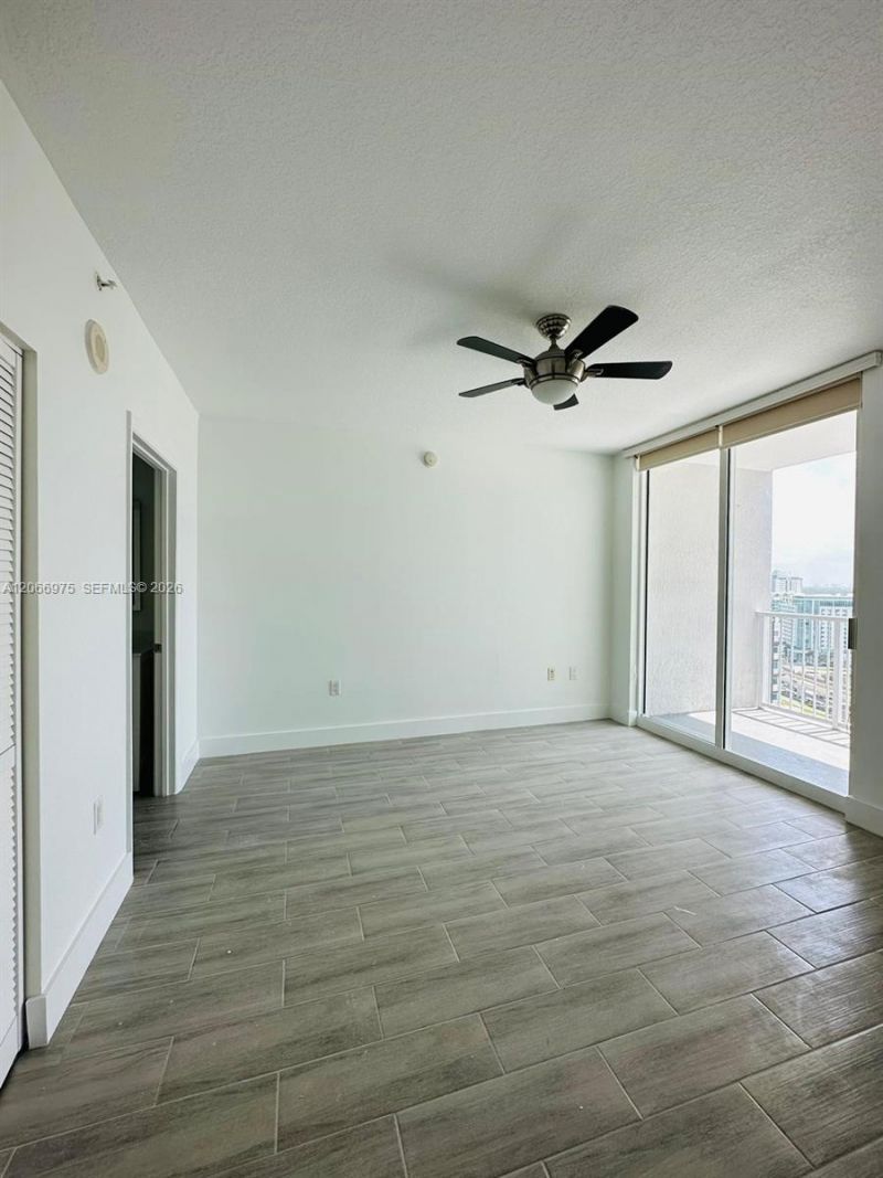 1250 S Miami Ave, Unit 1707, Miami, FL 33130 Photo