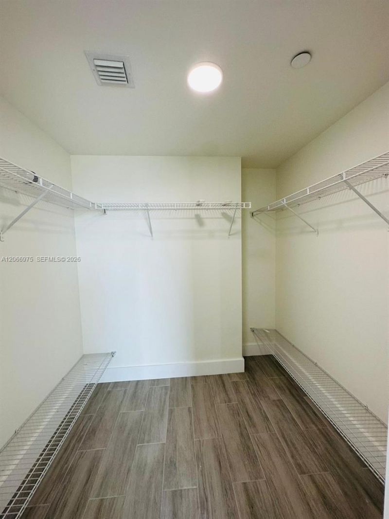 1250 S Miami Ave, Unit 1707, Miami, FL 33130 Photo