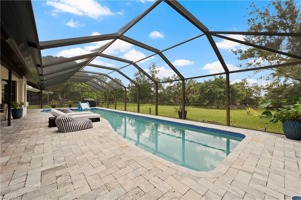 6560 Kestrel Cir, Fort Myers, FL 33966 Photo