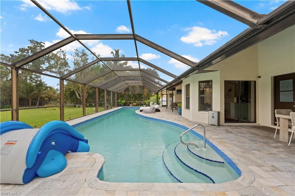 6560 Kestrel Cir, Fort Myers, FL 33966 Photo