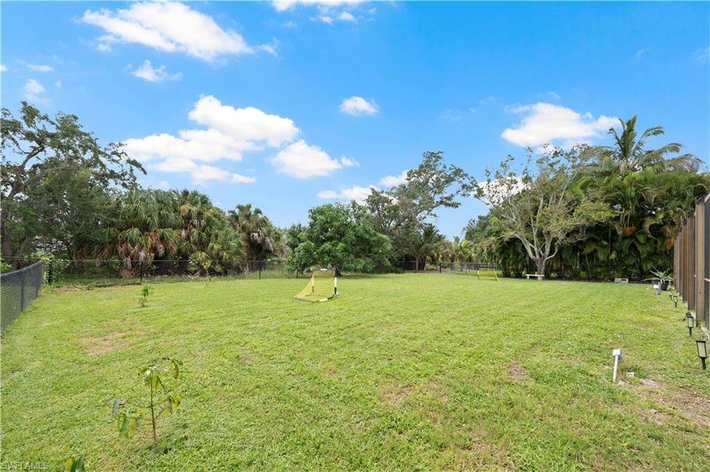 6560 Kestrel Cir, Fort Myers, FL 33966 Photo