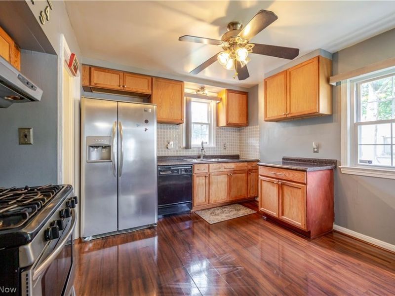 1075 Piermont Road, South Euclid, OH 44121 Photo 11