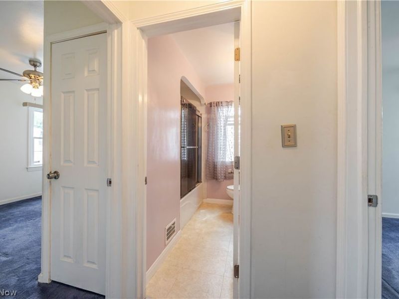 1075 Piermont Road, South Euclid, OH 44121 Photo 14