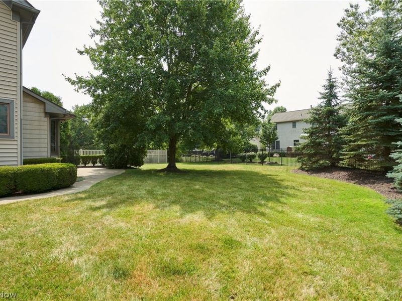 4350 Bramble Drive , Copley, OH 44321 Photo 4