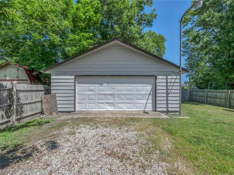 1007 Lake Avenue, Elyria, OH 44035 Photo 38