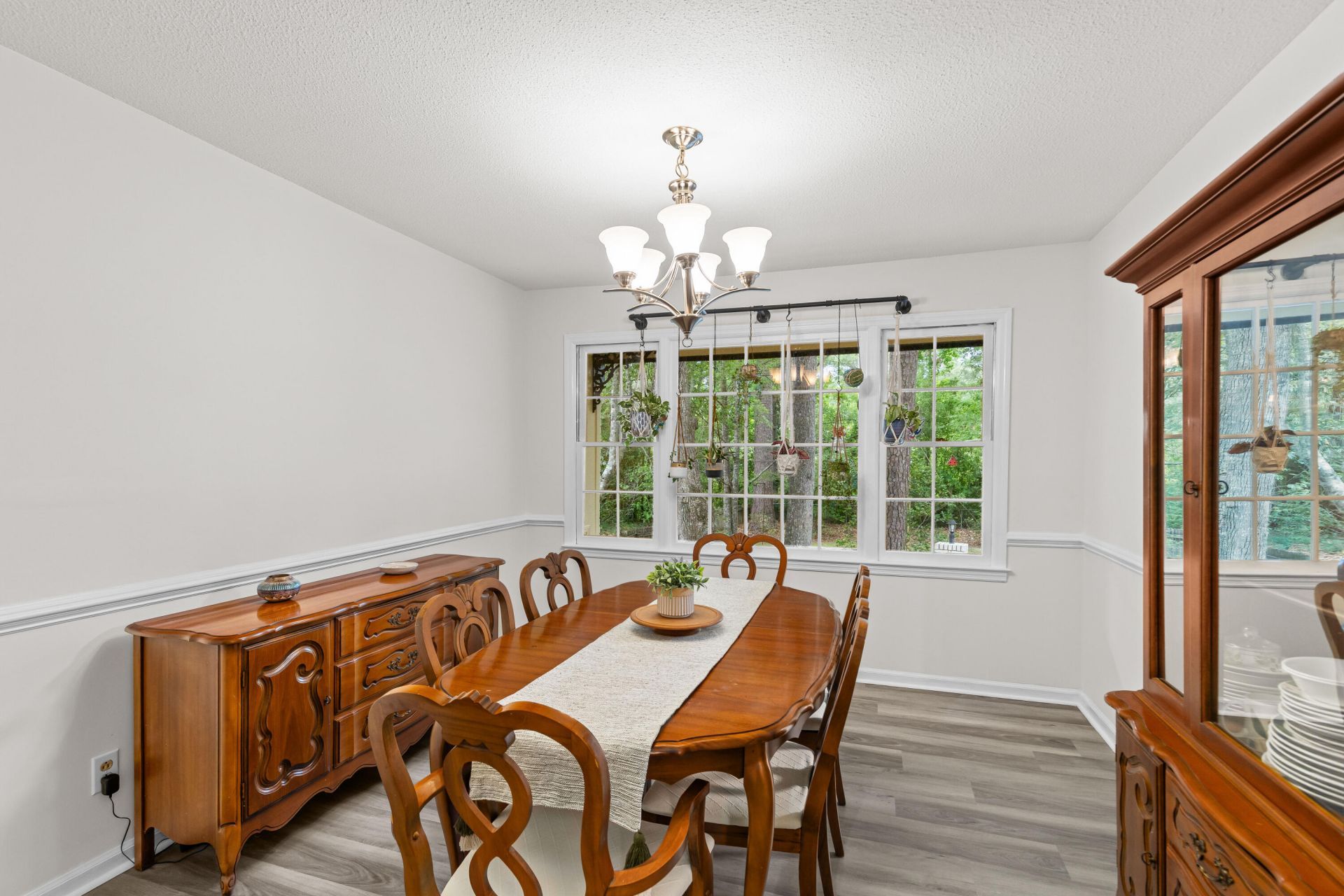 111 Seven Oaks Lane Photo 19