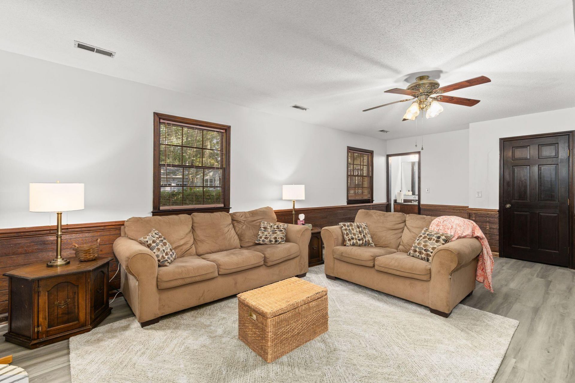 111 Seven Oaks Lane Photo 40