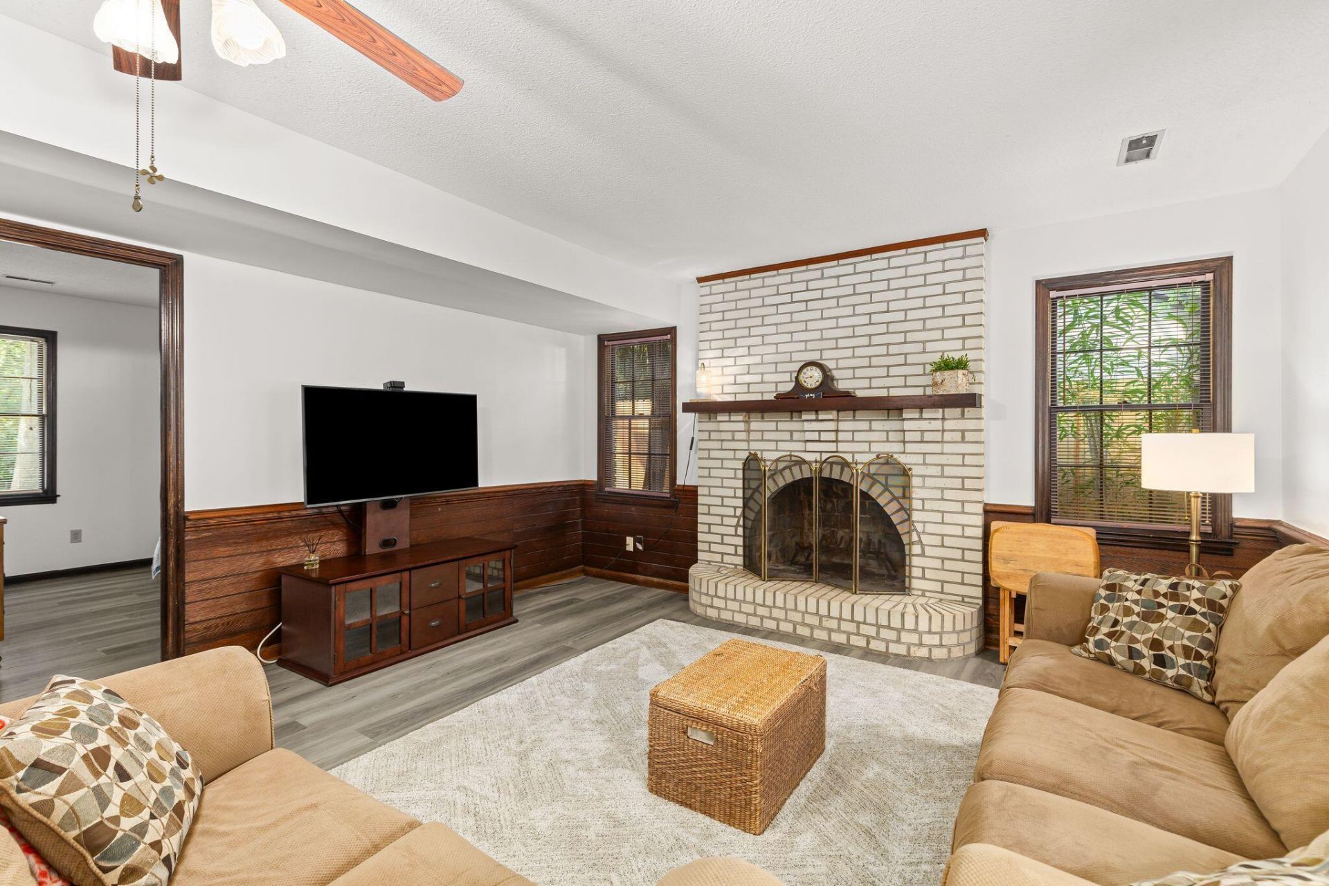 111 Seven Oaks Lane Photo 42