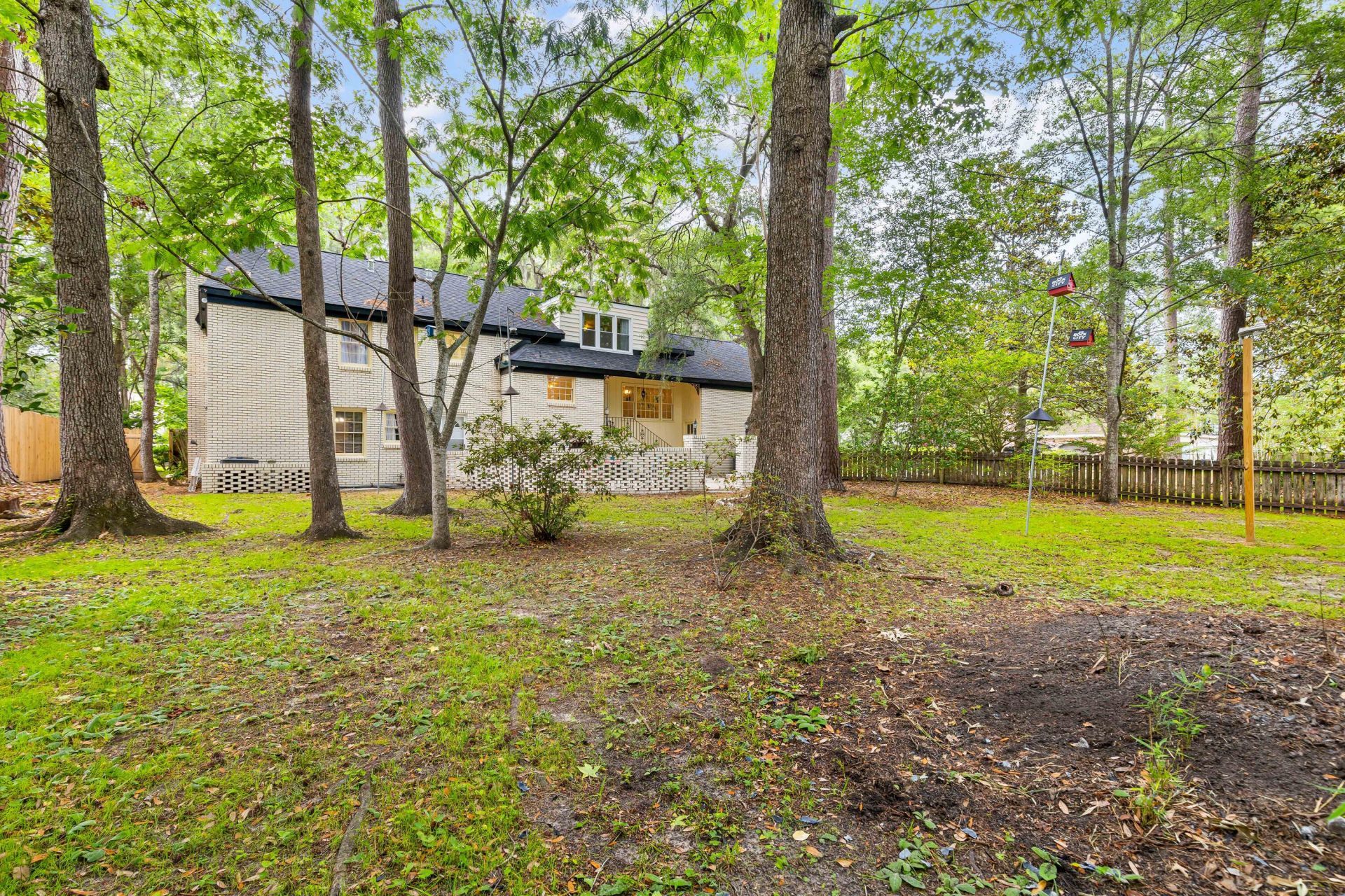 111 Seven Oaks Lane Photo 55