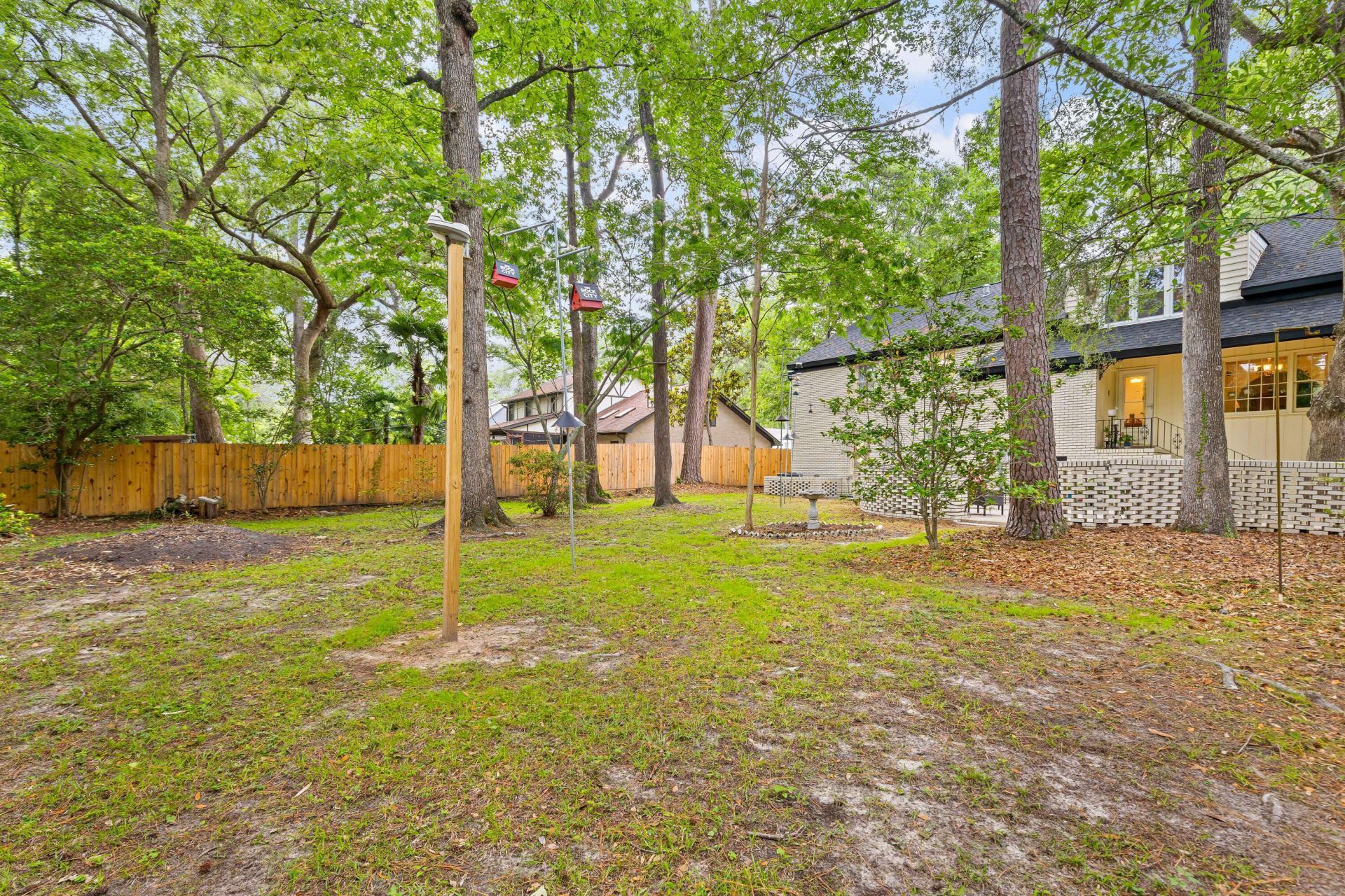 111 Seven Oaks Lane Photo 56