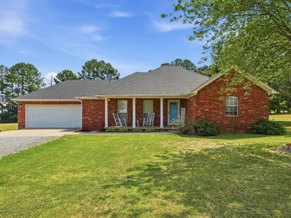 24 White Tail Ln, Plumerville, AR 72127
