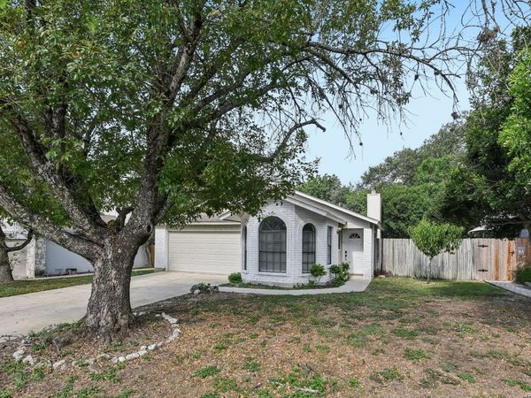 7411 Windbridge, San Antonio, TX 78250