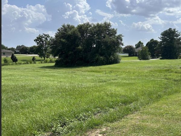 Nhn Shore Crest Circle, Carriere, MS 39426