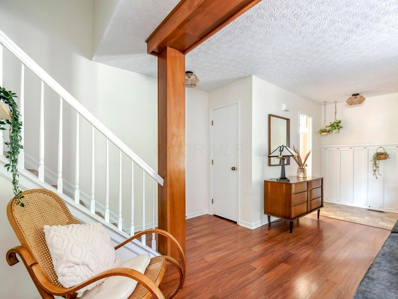 1047 Pinewood Lane, Unit 9-5, Gahanna, OH 43230 Photo 3