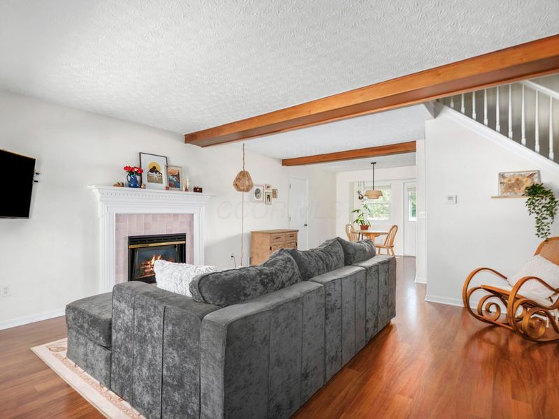 1047 Pinewood Lane, Unit 9-5, Gahanna, OH 43230 Photo 6