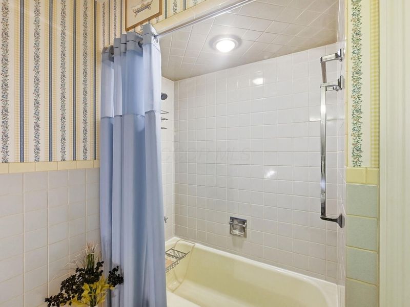 3836 Bickley Place, Columbus, OH 43220 Photo 46