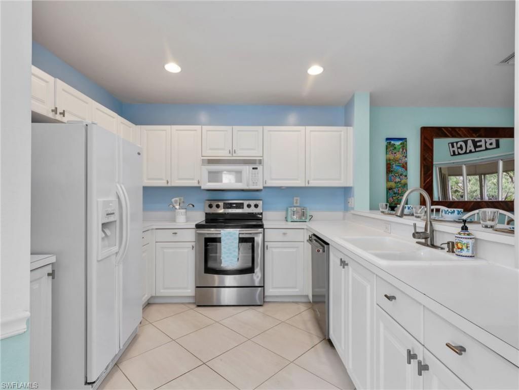 1100 Diamond Cir, Unit 1104, Naples, FL 34110 Photo