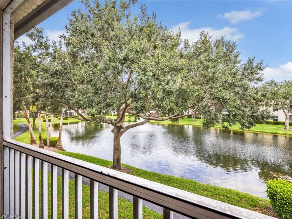 1100 Diamond Cir, Unit 1104, Naples, FL 34110 Photo