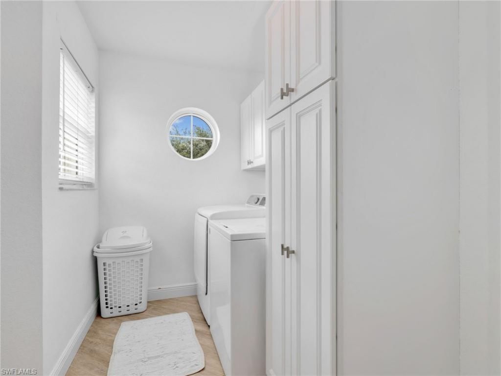 1100 Diamond Cir, Unit 1104, Naples, FL 34110 Photo