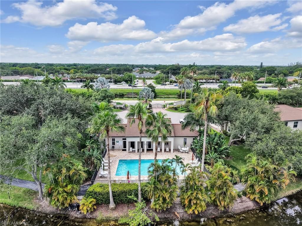 1100 Diamond Cir, Unit 1104, Naples, FL 34110 Photo