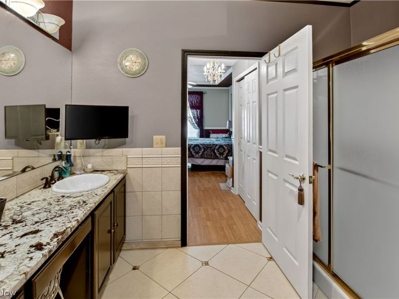 33253 Fairport Drive, Avon Lake, OH 44012 Photo 17