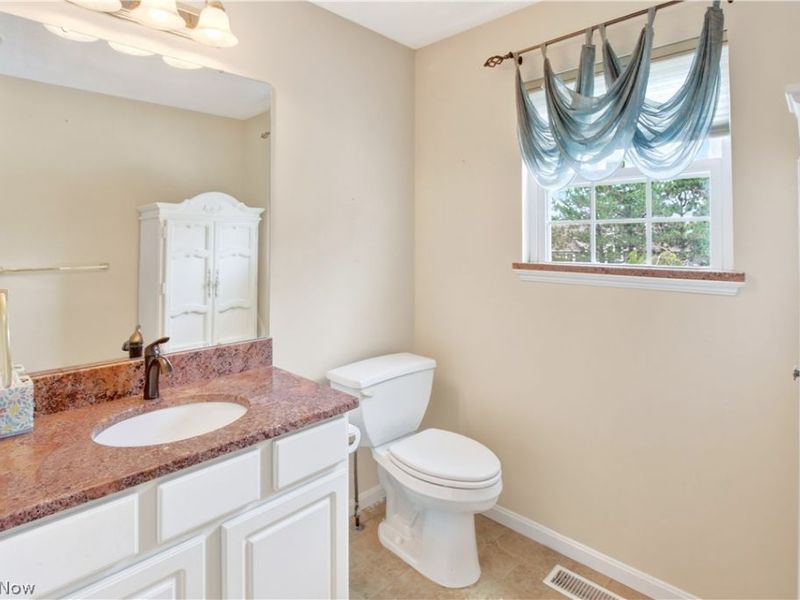 33253 Fairport Drive, Avon Lake, OH 44012 Photo 26