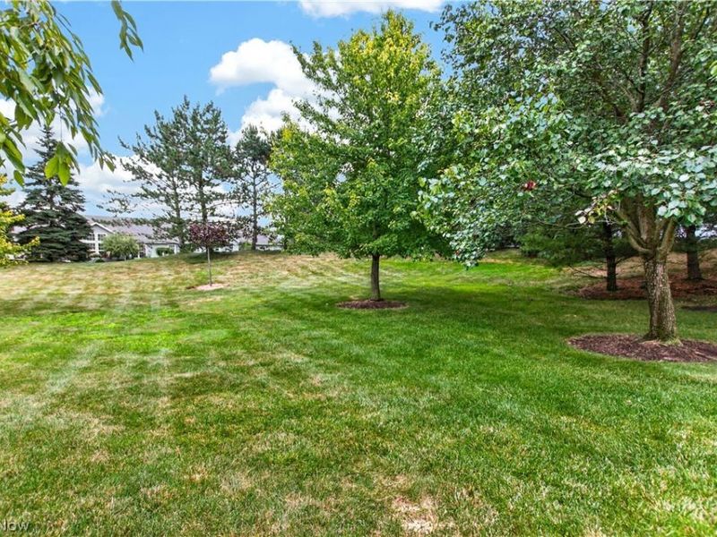 33253 Fairport Drive, Avon Lake, OH 44012 Photo 34
