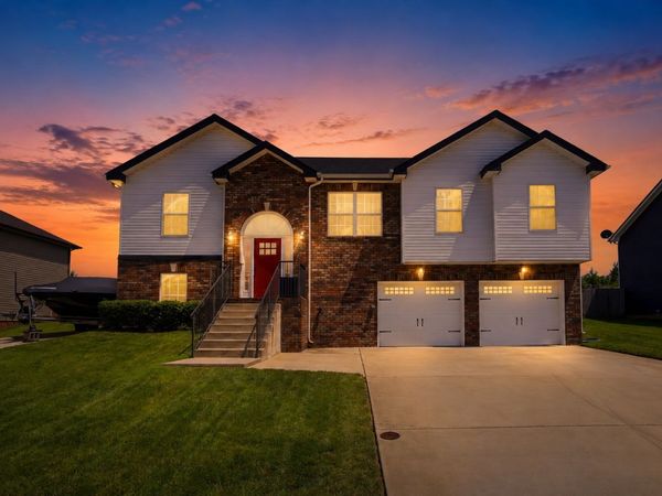 141 Kingstons Cv , Clarksville, TN 37042