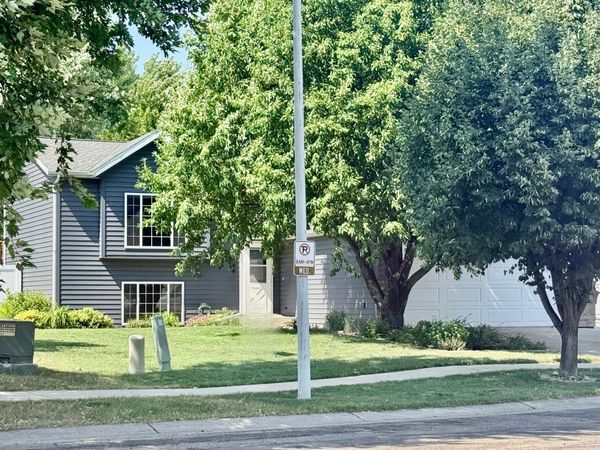 3318 39th Street S, Moorhead, MN 56560