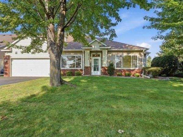 17706 38th Avenue N, Plymouth, MN 55446