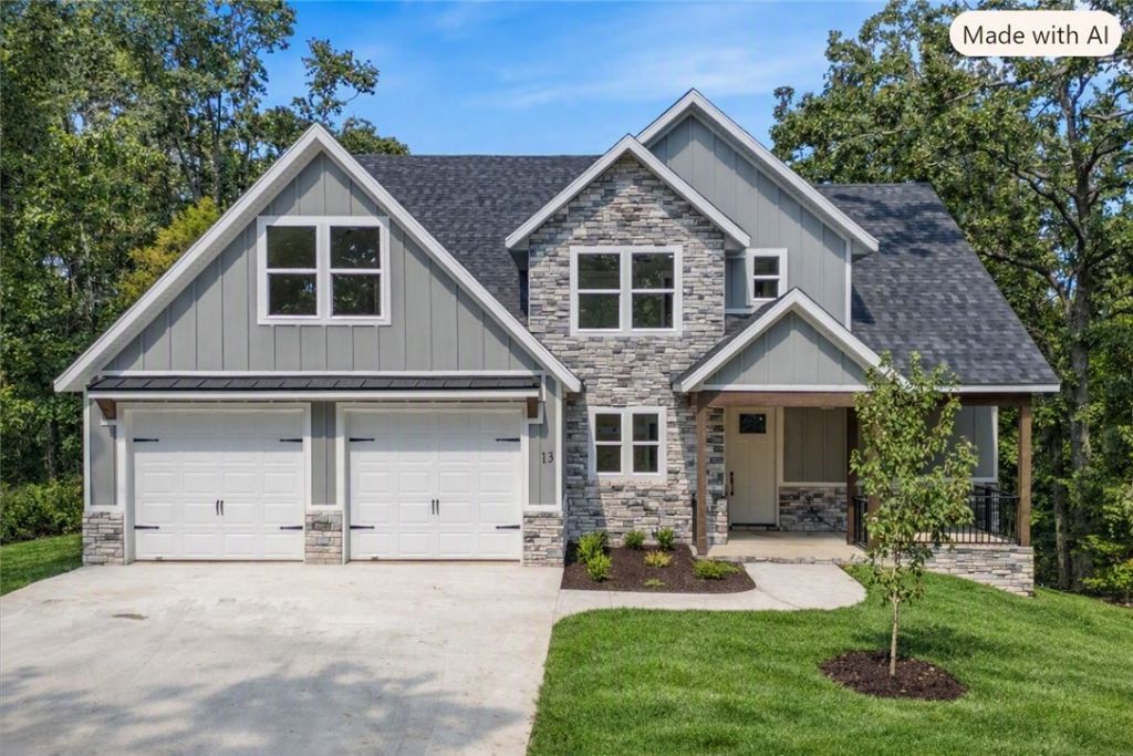 13 Strichen Lane  Bella Vista, AR 72715