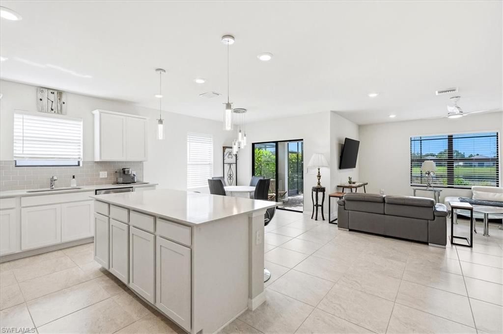 10761 Firebush Cir, North Fort Myers, FL 33917 Photo