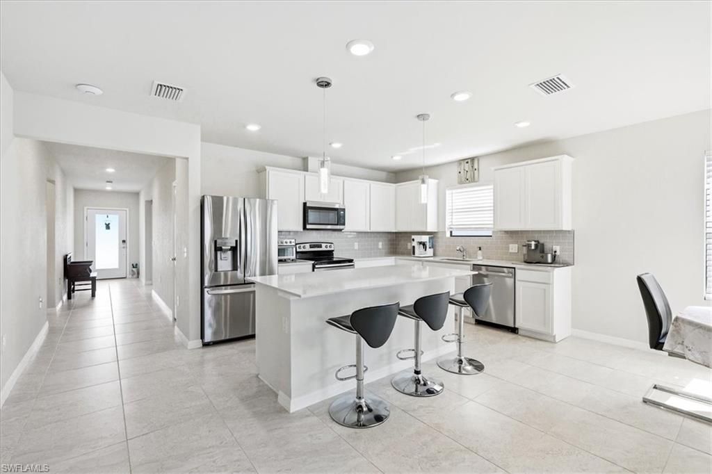 10761 Firebush Cir, North Fort Myers, FL 33917 Photo