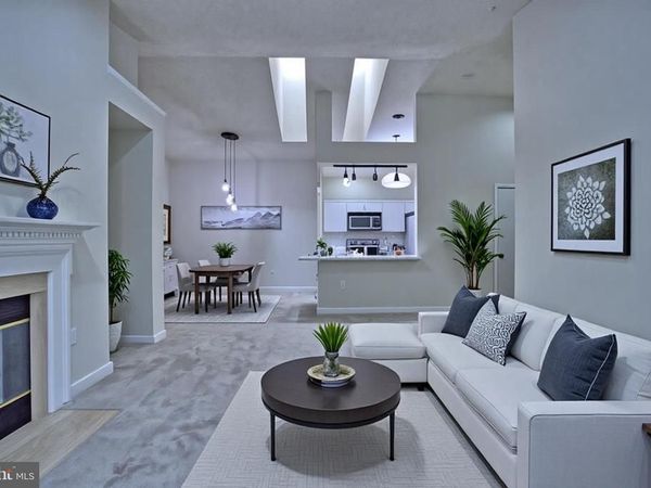 7701 LAFAYETTE FOREST DRIVE, Unit 31, ANNANDALE, VA 22003