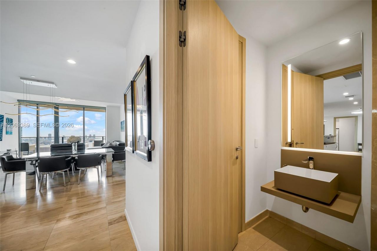 1000 Brickell Plz, Unit PH5503, Miami, FL 33131 Photo