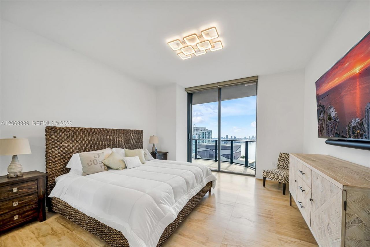 1000 Brickell Plz, Unit PH5503, Miami, FL 33131 Photo