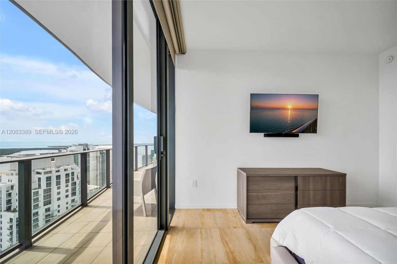 1000 Brickell Plz, Unit PH5503, Miami, FL 33131 Photo